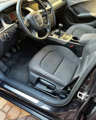 Audi A4 cena 26000 przebieg: 281000, rok produkcji 2008 z Piotrków Trybunalski małe 154